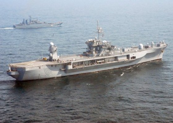 O navă a Flotei a VI-a americane face escală la Constanţa